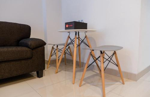 Hegarmanah Apartment | Comfy Studio At Dago Suites Apartment By Travelio