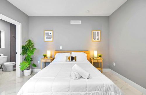 Allapattah Apartment | Comfy Studio W Beautiful Space!