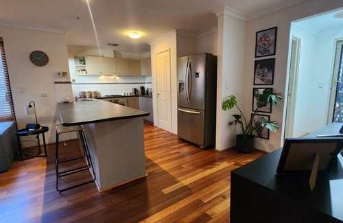 Innaloo House | Comfy, Stunning, Modern & Well Located