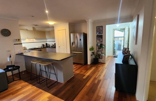 Innaloo House | Comfy, Stunning, Modern & Well Located