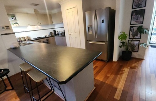 Innaloo House | Comfy, Stunning, Modern & Well Located