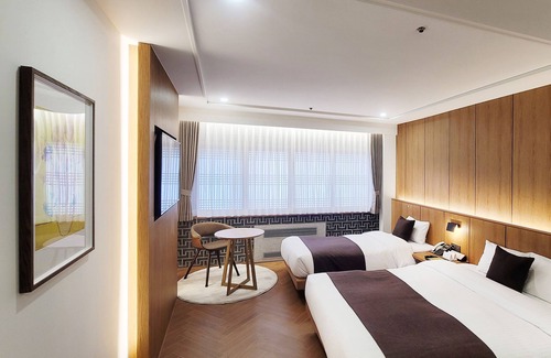 Jung-gu Hotel | Commodore Hotel Busan