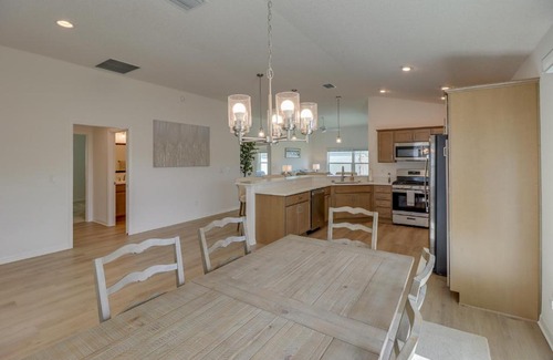 Okahumpka House | Community Pool and Tennis Court Gem in The Villages