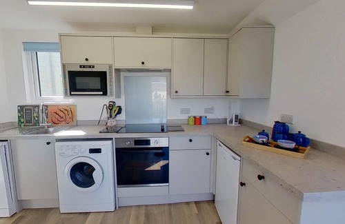 Hayle Apartment | Completely refurbished and offers a bright and airy space, with a wonderful wrap around deck