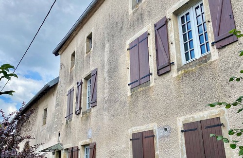 Les Aynans House | Comtoise family house