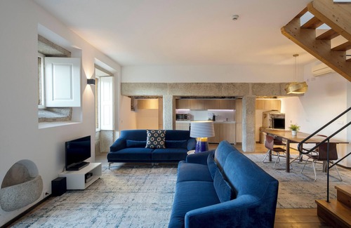 Centro / Baixa Apartment | Condes de Azevedo Palace