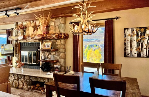 Crested Butte Condo | Condo ∙ 2 bedrooms ∙ 6 guests