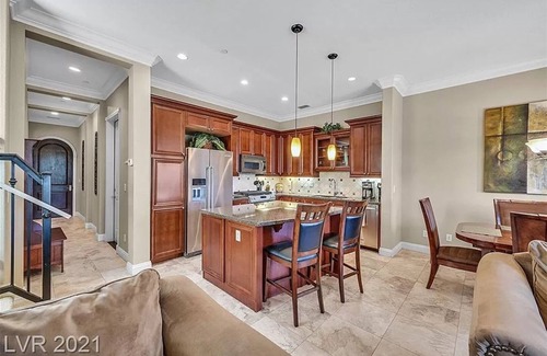 Lake Las Vegas Condo | Condo at Prestigious gated V community