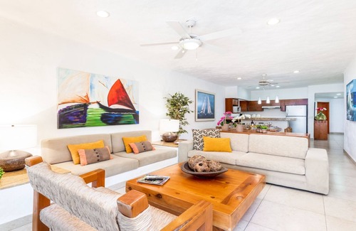 South Hotel Zone Apartment | Condo Los Tules 15-122 by Kivoya