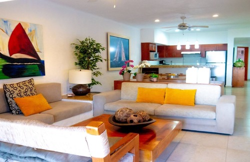 South Hotel Zone Apartment | Condo Los Tules 15-122 by Kivoya