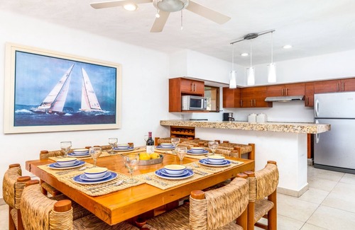 South Hotel Zone Apartment | Condo Los Tules 15-122 by Kivoya