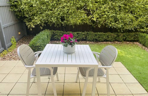 Port Fairy Condo | Condo on Bank, quite apartment right in the heart of Port Fairy