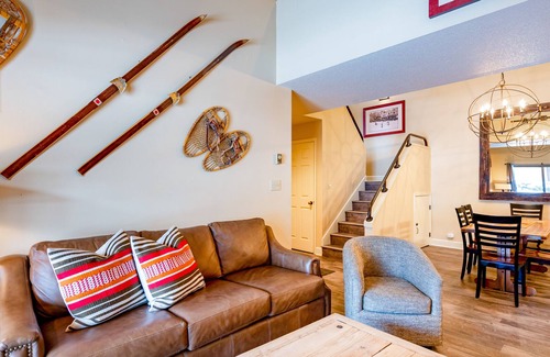 Steamboat Springs Ski Chalet | Condo w/mountain views & shared pool, hot tubs, sauna, & clubhouse