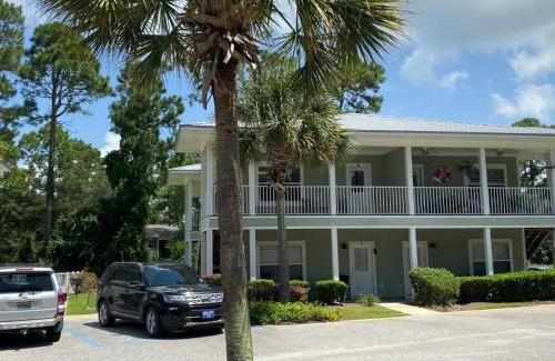 Gulf Shores Apartment | Condo w Pool near beaches, dining, shopping, etc
