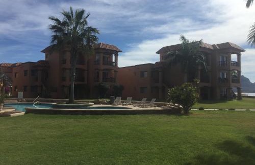 San Carlos Apartment | Condominio en Bahia Delfin
