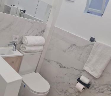 San Sebastian de los Reyes House | Confortable habitación, con baño y cocina privados