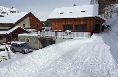 Valloire Apartment | Confort moderne 4 pièces, 8 pers, proche pistes et école de ski, Wifi, animaux accueillis - FR-1-263-209