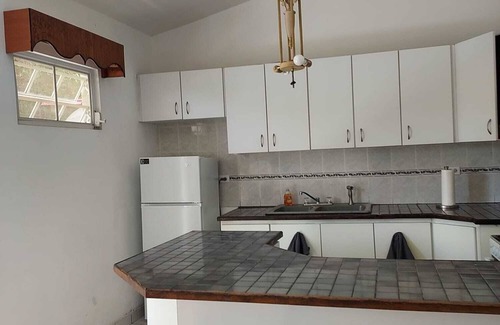 Adjuntas Apartment | Confort y relajacion apto con balcon