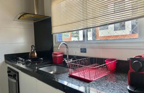 Governador Celso Ramos Apartment | Conforto! Apto com piscina no condomínio! PJ03I