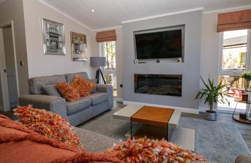 Yealand Conyers House | Coniston View Lodge