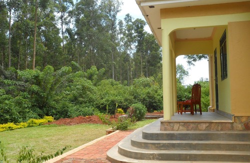 Nsasa House | Connect Africa Guest House