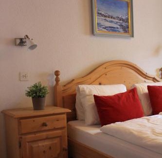 Silvaplana Hotel | Conrad's Mountain Lodge