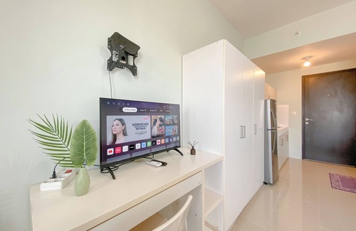 Depok Apartment | Contemporary Designed Studio Apartment Park View Condominium