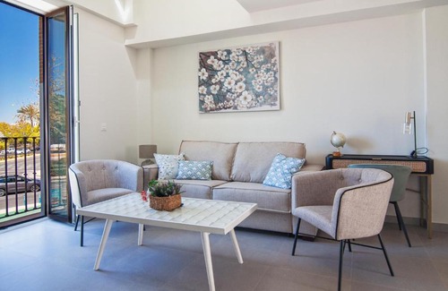 San Lorenzo Apartment | Contemporary Duplex In Seville