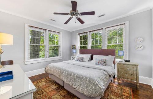 Cherry House | Contemporary gem in the Heart of Myers Park