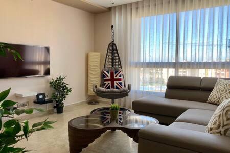 RACINE EXTENSION Apartment | Contemporary Top Floor Bourgogne - By AppartAli