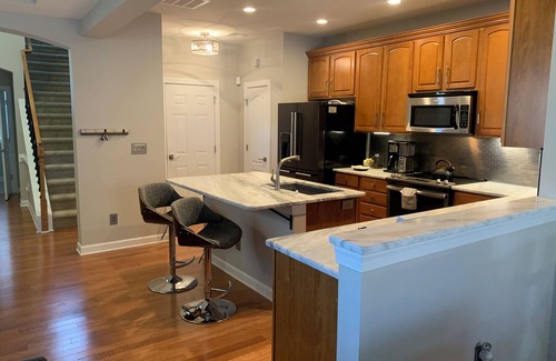 Charlotte House | Contemporary Townhouse in South Charlotte