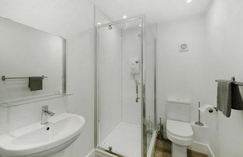 Saltash Apartment | Convenient and Modern 2 Bed Apartment in Saltash