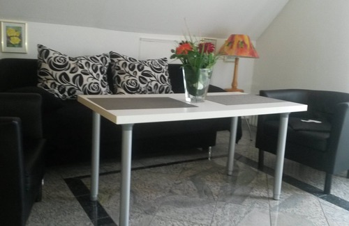 Wilhelmstadt Apartment | Convenient apartment in the green part of Berlin