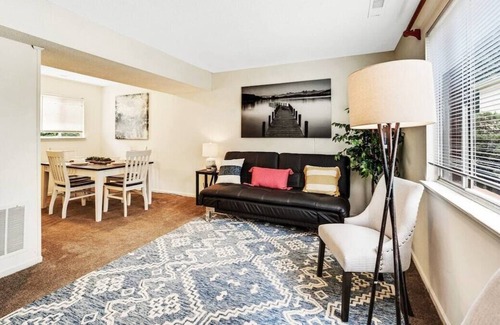 Alabaster House | Convenient Townhome in Alabaster near Birmingham