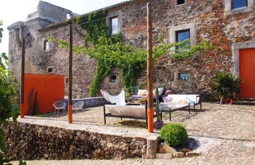 Santa Maria da Devesa House | Convento Senhora da Vitória