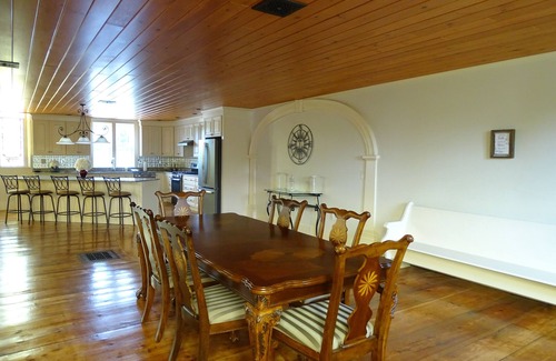 Harrison House | Converted 1830 Church - Newly Renovated For your Stay