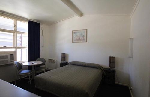 Walgett Hotel | Coolabah Motel