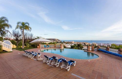 Luz Villa | CoolHouses Algarve Luz, 5 bed villa & pool, Casa N