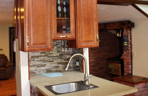 Maryland House | Cooperstown Baseball Rentals-Captain's-2 King Beds