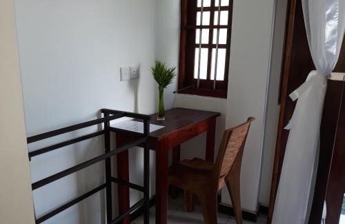 Thiranagama House | Copacabana Beach Hotel
