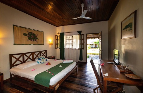 Ambaro Hotel | Corail Noir Hotel