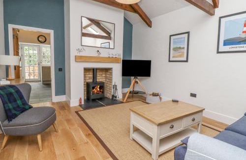 Bamburgh House | Coral Cottage