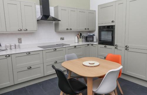 Bamburgh House | Coral Cottage