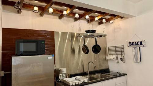 Guayabo Apartment | Coral Of The Seas - Fire Coral