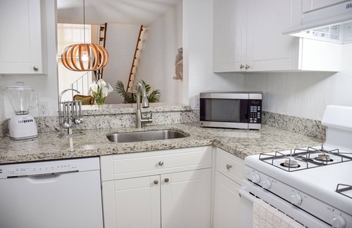 Key Biscayne Hotel | Coral Reef at Key Biscayne