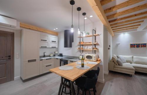 Old Town Apartment | Corfu Venetian Luxury Apartment