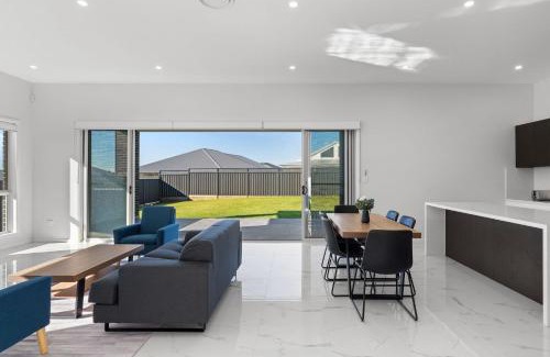 Nulkaba House | Cork & Vine on Coolalta - A Cellar Door Escape