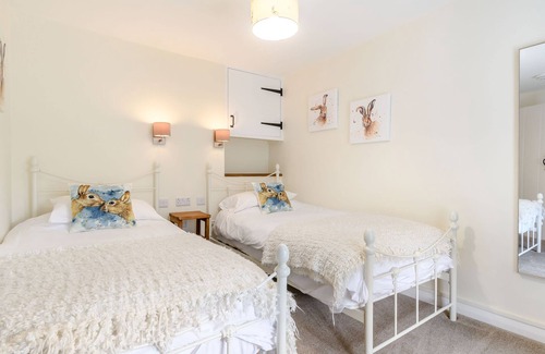 Cropton Cottage | Corner Cottage