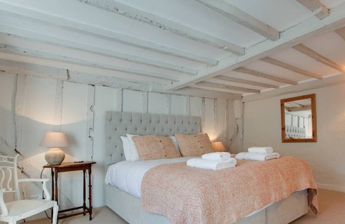 Cranbrook House | Corner Cottage - Kent