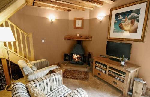 Crich House | Cornstore Cottage
